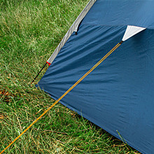 เชือกไนล่อน 100 ฟุตโพลีเอสเตอร์ 7 เส้น 550lbs Tent Guy Ropes 0